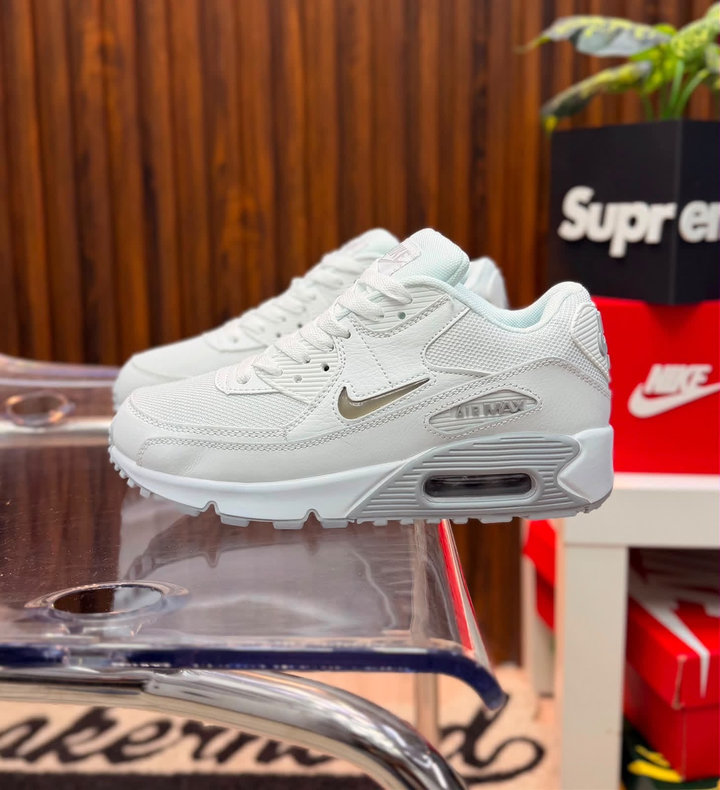 NIKE AIR MAX 90