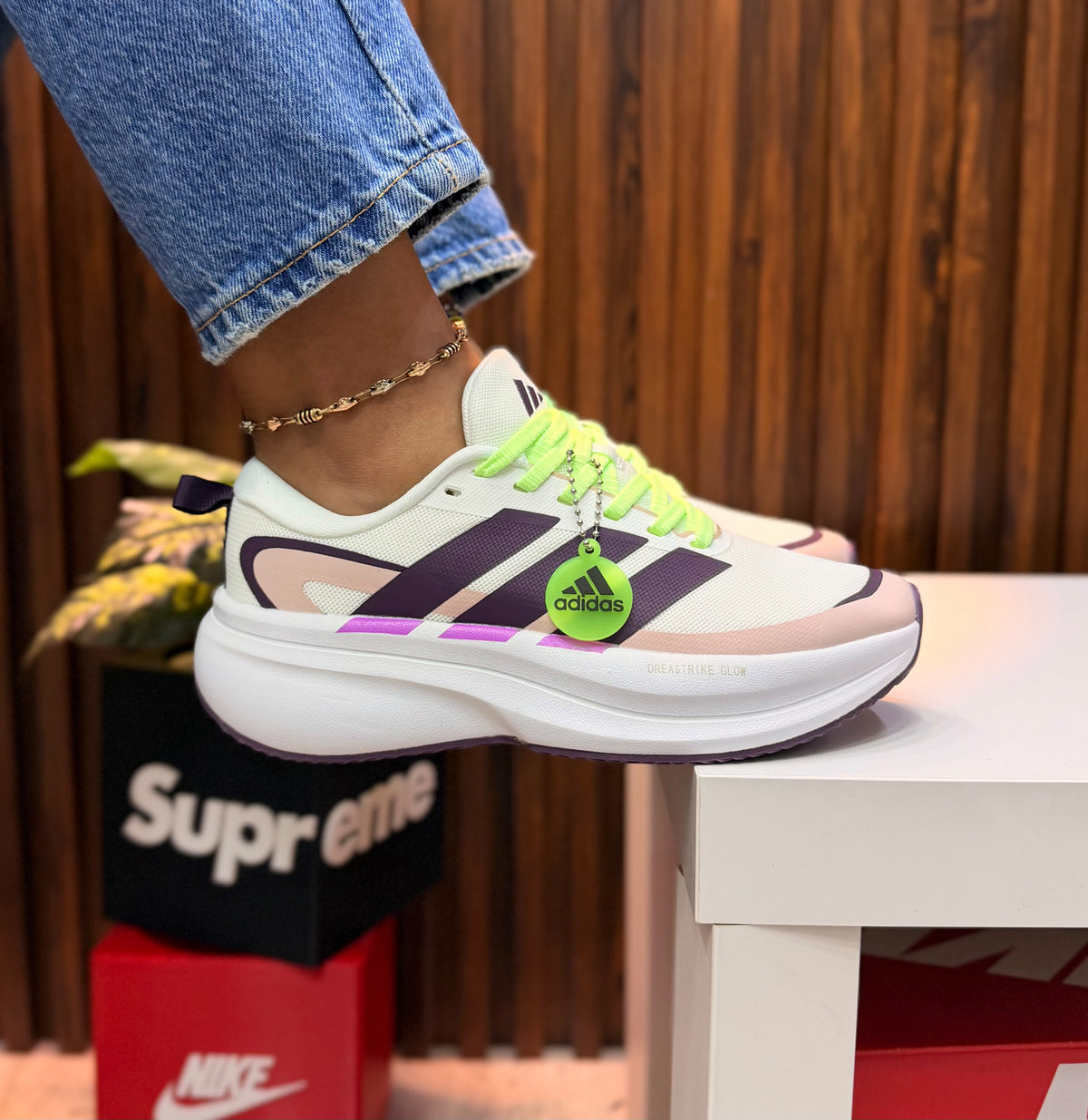 ADIDAS DREASTRIKE GLOW DAMA