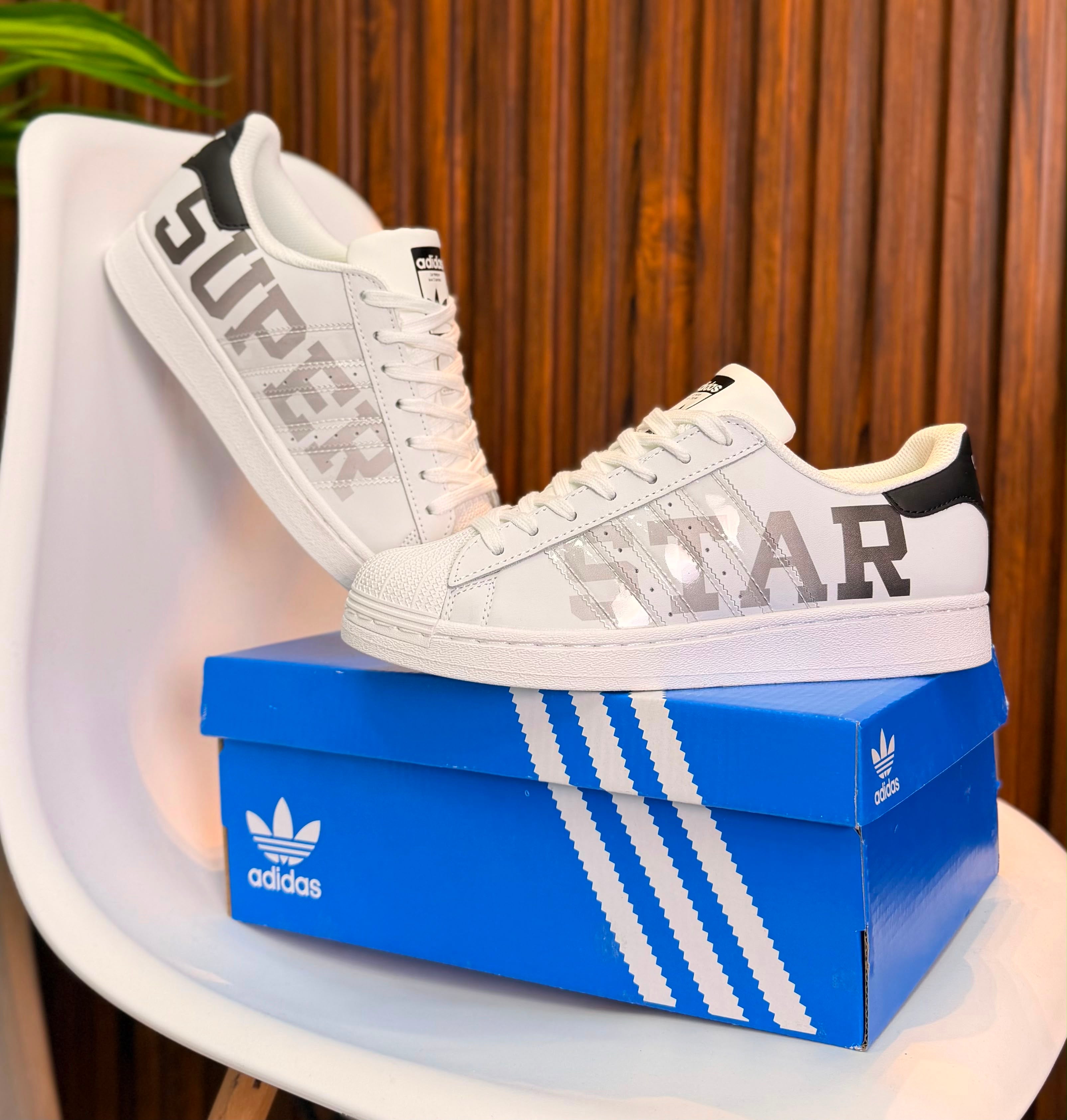 *ADIDAS SUPER STAR CORE