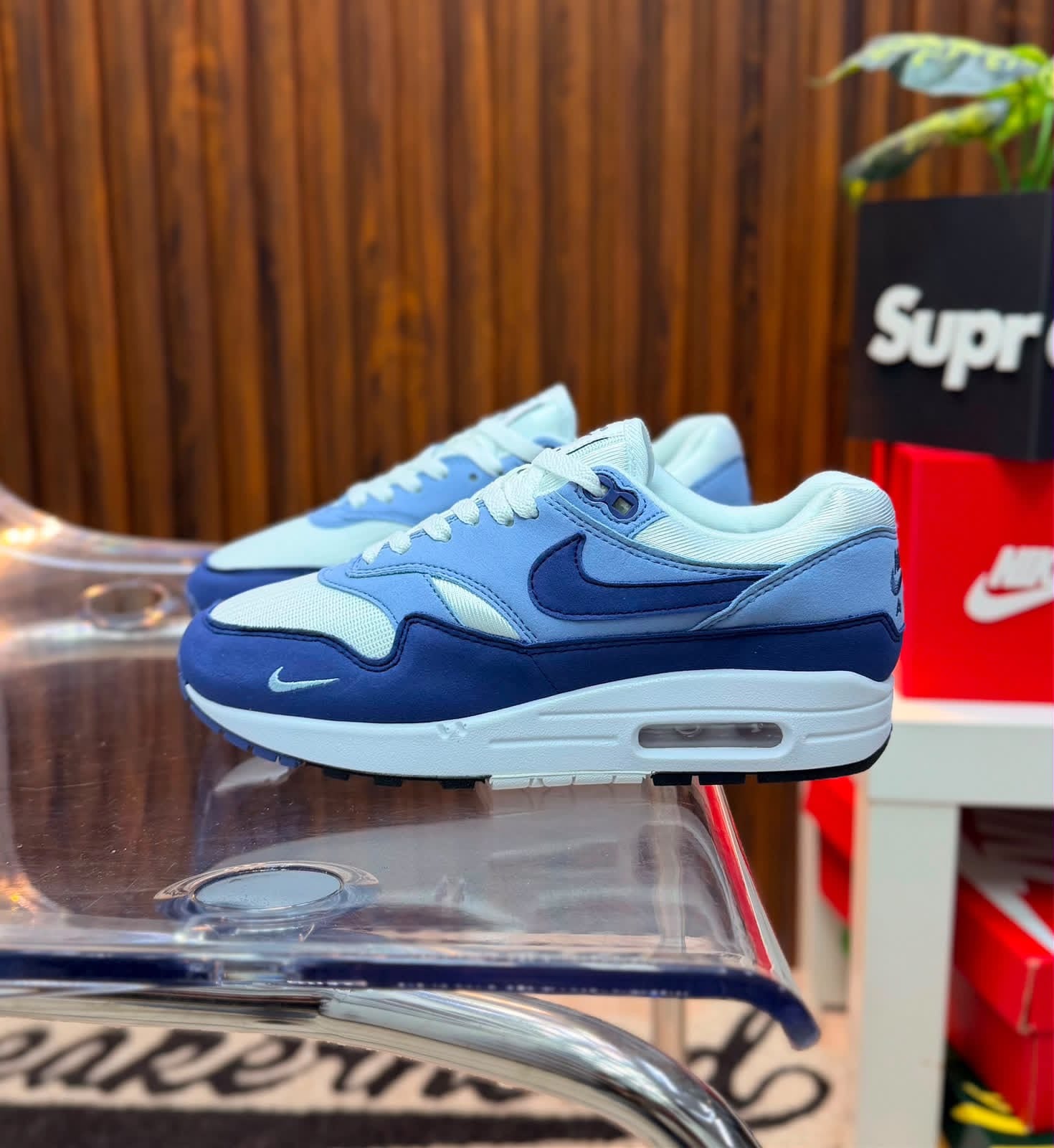NIKE AIR MAX 90